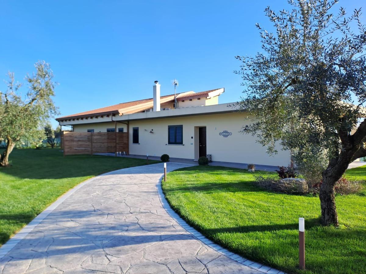 포르미아 La Campagna Di Peppe E Tullia B&B 외부 사진